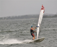 091.jpg (93197 bytes)